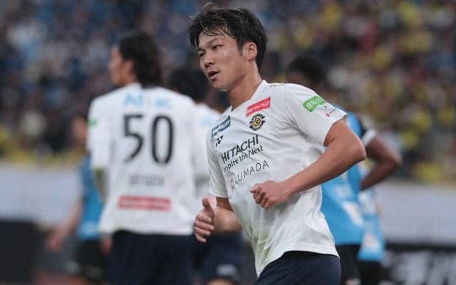 名古屋が今季J1で32試合出場の柏MF椎橋慧也を獲得！「日々全力尽くして頑張りたい」