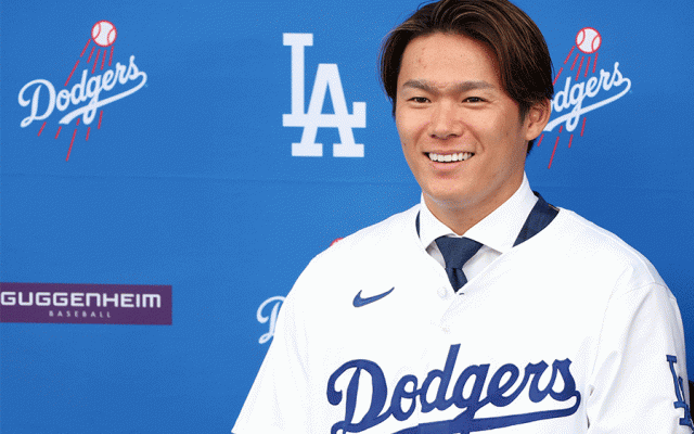 山本由伸の“隣”に集まる反響「二刀流なし」　大谷通訳へ高まる期待も…「違うか」