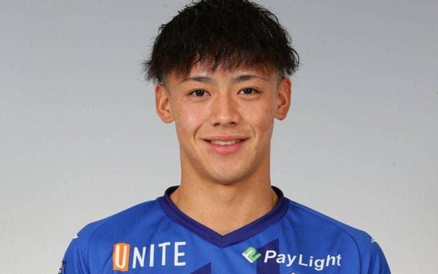山形が大卒ルーキーDF吉田泰授と契約更新「少しでもチームの勝利に貢献できるよう」