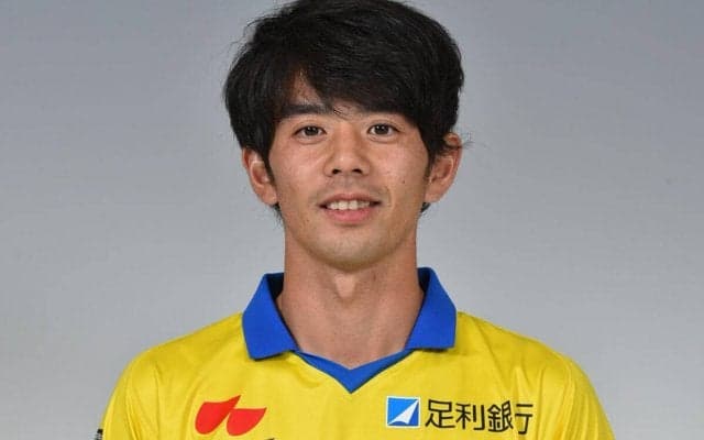 金沢が栃木で6年を過ごしたMF西谷優希を完全移籍で獲得、娘の誕生も同時に発表「育児とサッカーを両立していきま」