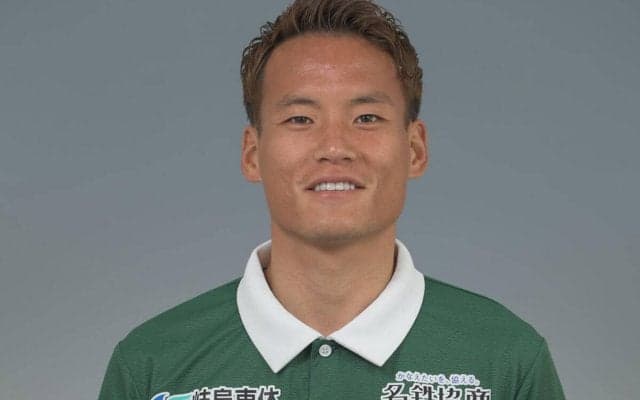 岐阜が今季加入し37試合に出場したMF川上竜と契約更新「目標に向かって努力します」