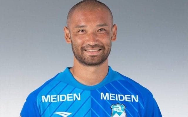 今夏沼津に加入した元日本代表FW川又堅碁が契約更新「登り龍の如くチームに貢献できるよう頑張ります！」