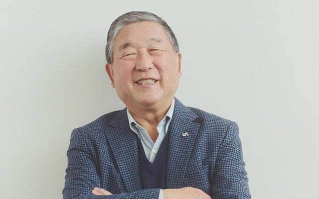 箱根駅伝の沿道で徳光和夫は選手たちに声かけ＆生実況「サザンオールスターズのあの音楽が聴こえるか」「烏帽子岩がほほ笑んでいるぞ」