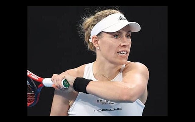  元女王、出産からの復帰戦は黒星 