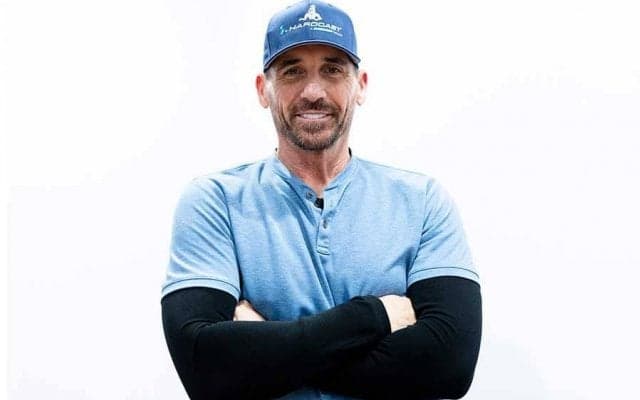 「やるか、やられるか」選手を信じた名将の両手　“最強助っ人”が忘れられない光景