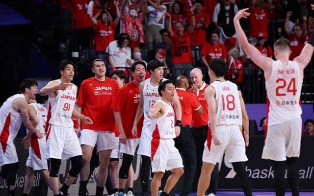 「2024年もいい一年に」ホ-バスHC、富樫勇樹ら日本代表メンバーが新年のあいさつ