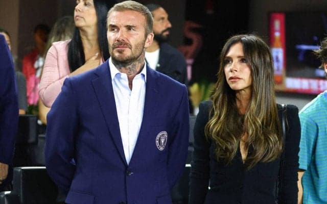 「なんて美しいファミリー」「完璧な家族」ベッカム氏が2024年のスタートを妻のヴィクトリアさんや子供たちを祝福！チームは2月に来日「全てが揃っている」