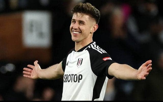 フルアム、主将で10番背負うMFケアニーと2025年まで契約延長