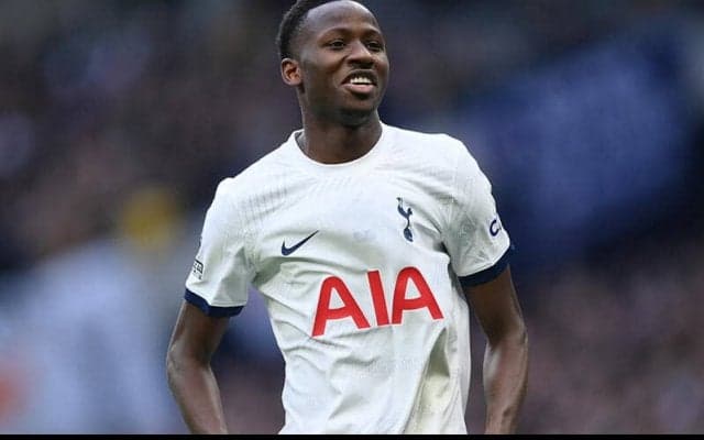 スパーズ、ポステコグルー監督の下で主力定着のMFサールと2030年まで契約延長