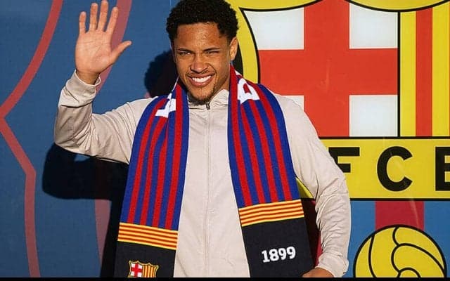 ヴィトール・ロッキがラス・パルマス戦でバルサデビューの可能性…登録完了せずも遠征メンバー入り