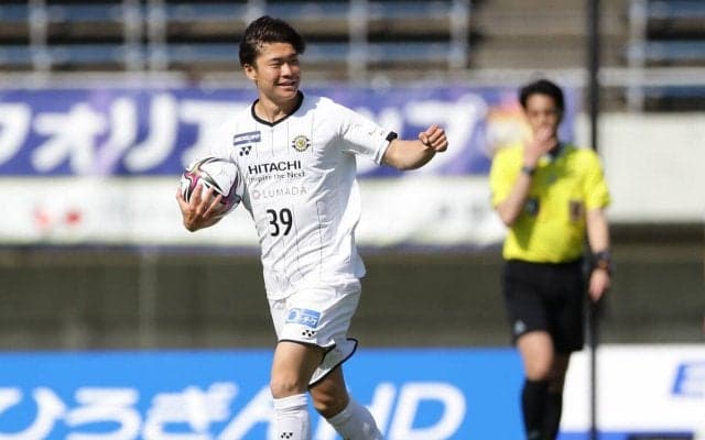 横浜FCが柏のFW森海渡を完全移籍で獲得、2023シーズンは徳島でプレーし37試合13得点「熱く共に戦いましょう」