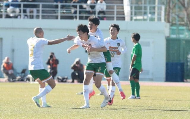 またも大量得点の青森山田が昌平に貫禄勝ち！ 10番・芝田玲の右足光り準決勝進出