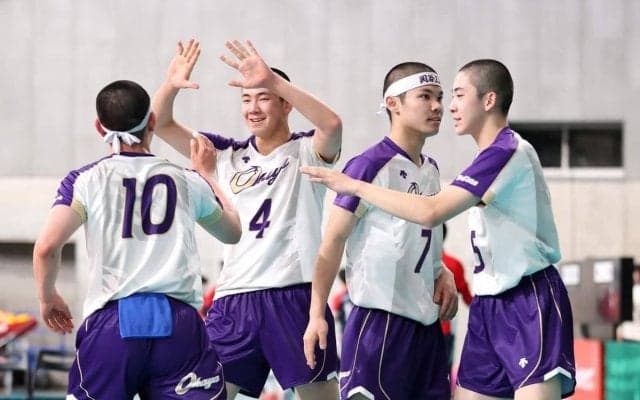 春高バレー　長野男子・岡谷工はストレートの快勝発進