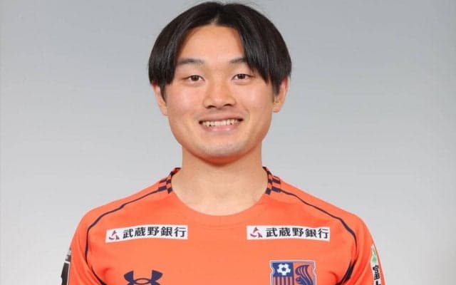 横浜FCが大宮の大卒ルーキーFW室井彗佑を獲得！ 「1年でのJ1復帰の為に全力で戦います」
