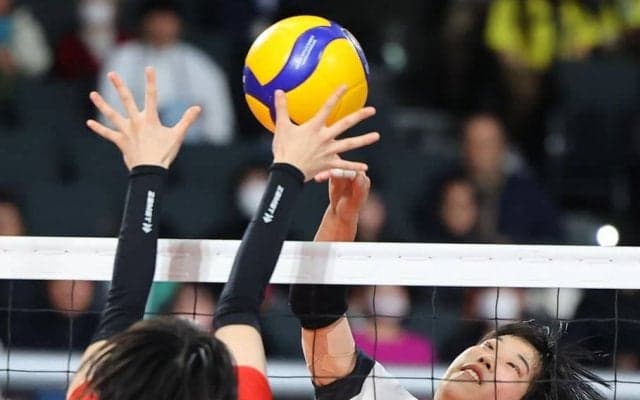 春高バレー　長岡商、粘りでつかんだ白星　外山主将「最後の舞台だと思ってやってきた」