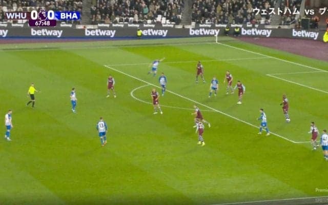 スタジアム騒然！「美しい」「ブレないな…」 相手DF陣を引かせるブライトンのパス回しがエグすぎる瞬間　支配率、パス成功率、パス本数がマンチェスター・シティに次いで2位にランクイン