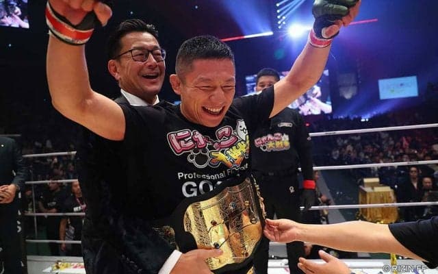 「ぐにゃぐにゃして……」堀口恭司、神龍誠戦を回顧　“RIZIN史上初”の2階級制覇も「ベルトは付録」と持論