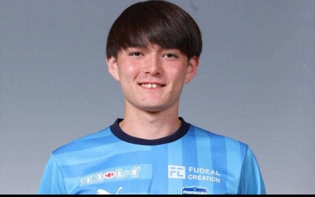  横浜FC生え抜きの大型CB、ヴァンイヤーデン・ショーンがYS横浜で武者修行　「自分の力を最大限発揮してJ2昇格に貢献」