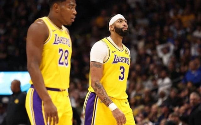 ついに勝率5割を切ったレイカーズ、デイビスがチームの現状に言及「塁の離脱は今季最大の喪失」