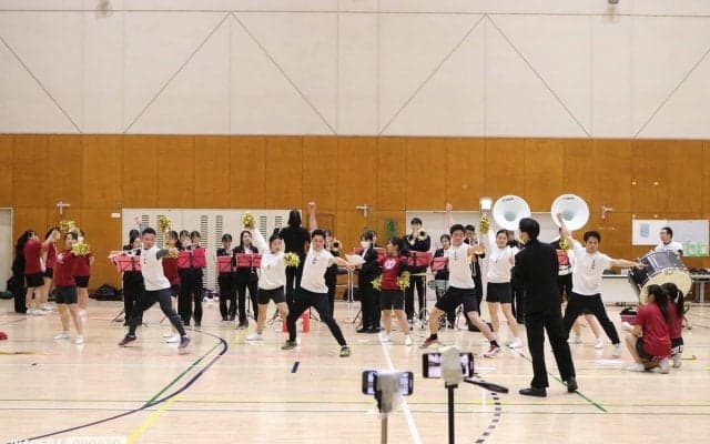 令和６年度応援部始動　箱根駅伝応援に向け合同練習を実施