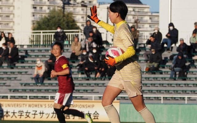 「無失点で優勝したい」早稲田大学2大会ぶりのインカレ制覇へ、GK石田心菜は再現を狙う