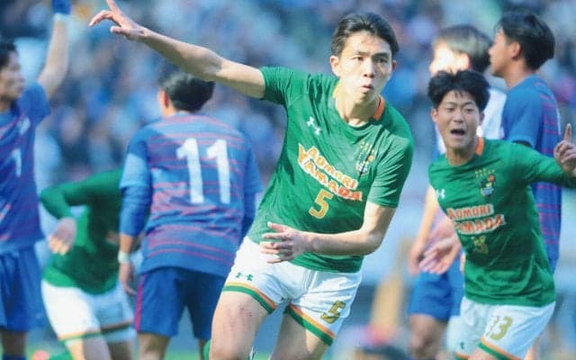 いざ3842校の頂点へ！青森山田が大激闘の末にPK戦で市船撃破し決勝進出！【高校サッカー選手権】
