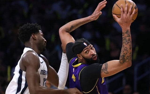 第4Qでの失速が響いたレイカーズ、グリズリーズ撃破ならず4連敗…八村塁は2戦連続欠場