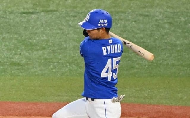 2年連続最下位からV奪回を目指す中日チーム展望　浮上する「二遊間問題」「一塁手渋滞問題」とは