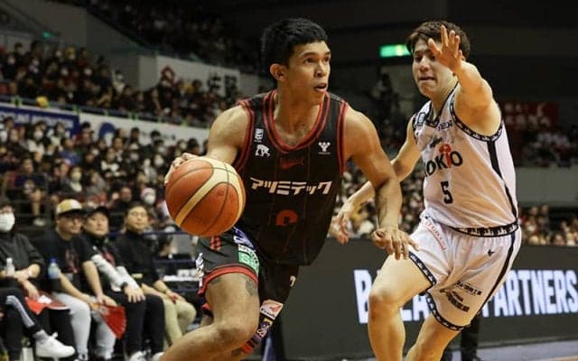 25得点のサーディ・ラベナが圧巻ダンクを披露…三遠が後半で名古屋Dを突き放し5連勝