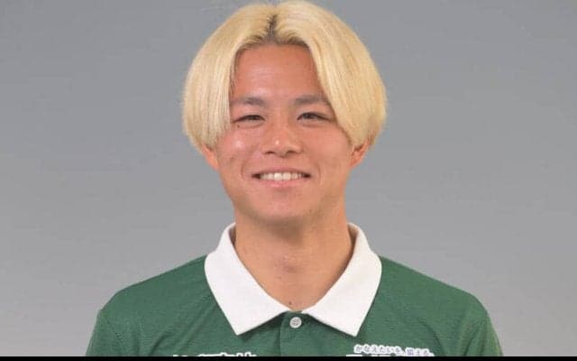 J2昇格の愛媛FCが岐阜MF窪田稜を完全移籍で獲得　「自分の持てる力を最大限発揮できるように頑張ります！」