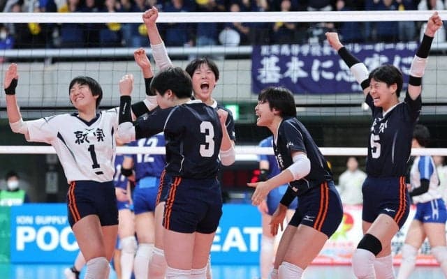 春高バレー　女子の就実が準々決勝で金蘭会との強豪対決制す　２年ぶり５度目の優勝へ前進
