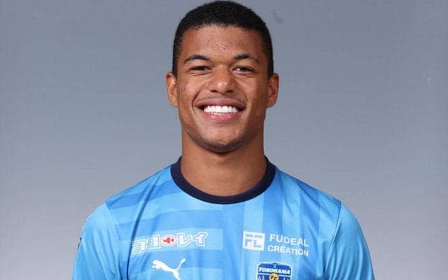 鳥栖が横浜FCのFWマルセロ・ヒアンを完全移籍で獲得「レッツゴー鳥栖！」