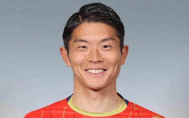 秋田が新守護神の圍謙太朗と契約更新　「狙うのは優勝一択です」