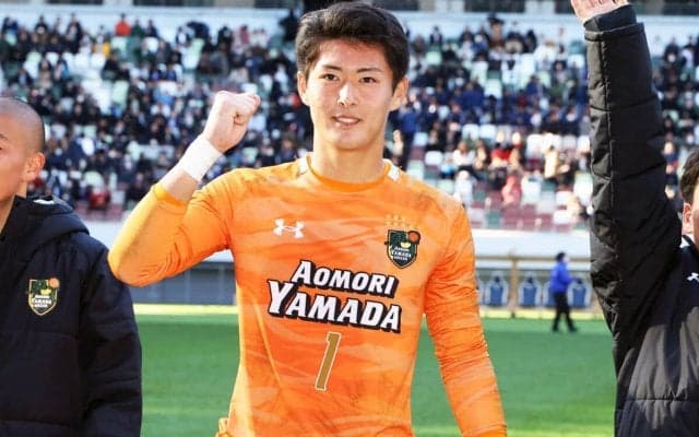 青森山田の守護神は驚くべきメンタルの持ち主　準決勝も「PKが来るだろうなっていうのは予測していて」２本もストップ