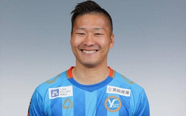YS横浜が37試合5得点のFW萱沼優聖と契約更新「一層努力します」