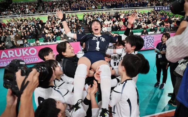 春高バレー　女子・就実選手の喜びの声　井上凜香「最高の形で終わることができた」