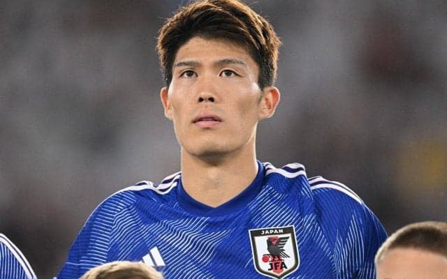 「攻めたなー」「アジア杯仕様ですか!?」冨安健洋が金髪メッシュにしたイメチェン姿にファンも驚き！「トラみたいでかっこいい」
