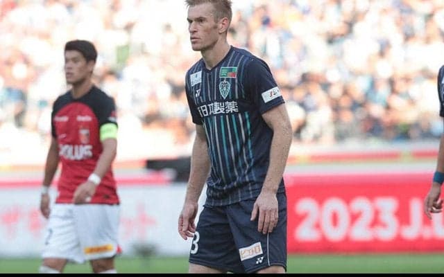 福岡がドウグラス・グローリと契約更新！2023シーズンは公式戦40試合出場でルヴァン杯優勝にも貢献