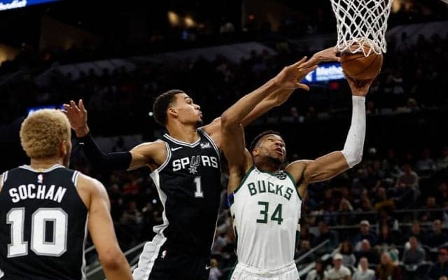 アデトクンボがウェンバンヤマの公表身長に異議「221センチなんて嘘だ」