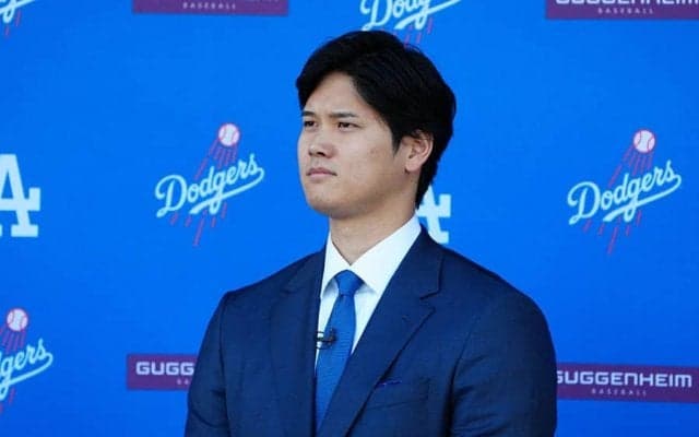 駐日米国大使、大谷翔平との再会に感激「まさにラッキーデー」　デコピンには“VISA”贈呈
