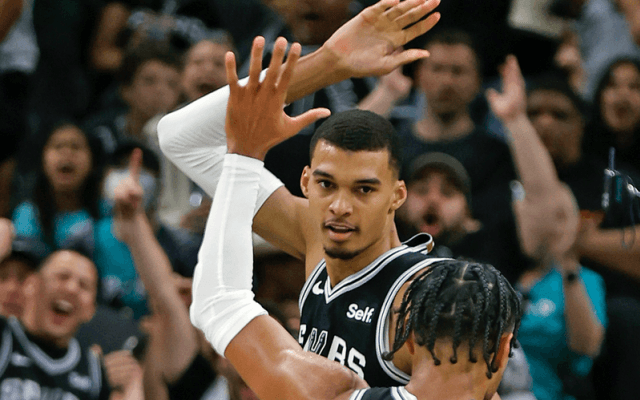 ウェンバンヤマ、初トリプルダブルはターンオーバー“0” …最年少記録を塗り替え