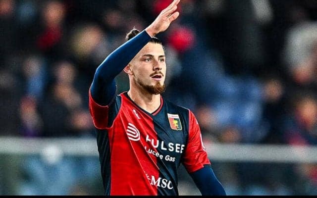 スパーズが争奪戦制してドラグシンを完全移籍で獲得、手薄なCBを補強