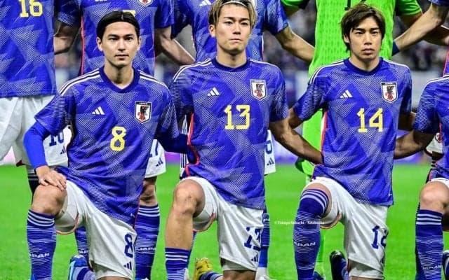 【森保ジャパンの初戦・ベトナム戦の攻撃陣点検(2)】伊東純也・南野拓実・中村敬斗の「フランスイケメントリオ」はアジアを震撼させるか……中村が「90%」と語る伊東への信頼感