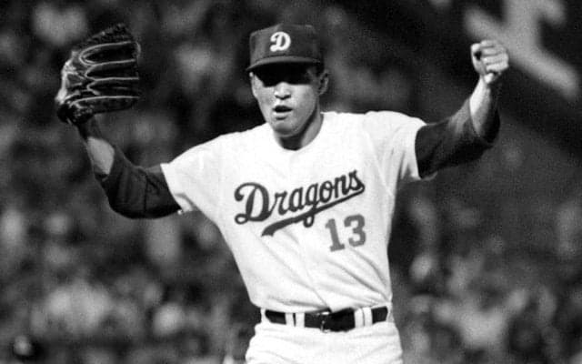 高めカーブに絶叫…快挙に“疑惑の判定”　「ボール気味だった」捕手がぶっちゃける裏側