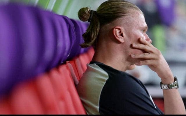 ハーランドが1月いっぱい欠場も？　ペップ「今月末までに準備できれば」