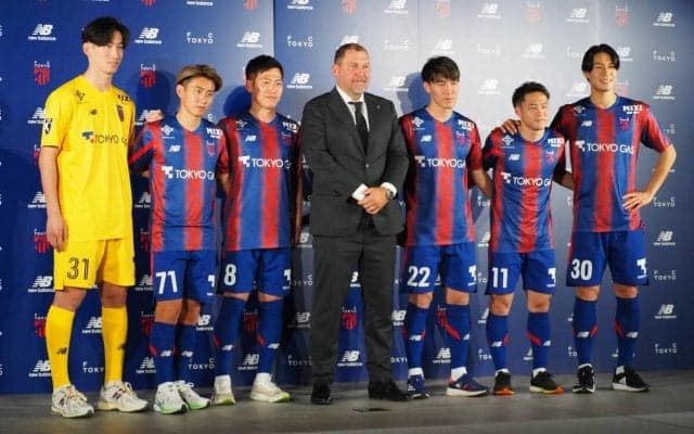 クラモフスキー体制2年目のFC東京が背番号発表！　遠藤渓太は「22」、小柏剛は「11」、荒木遼太郎は「71」に