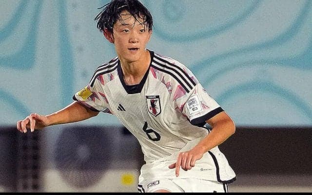 東京V、U-17日本代表MF山本丈偉が飛び級でトップ昇格！　「J1で1日でも早く活躍できるように…」