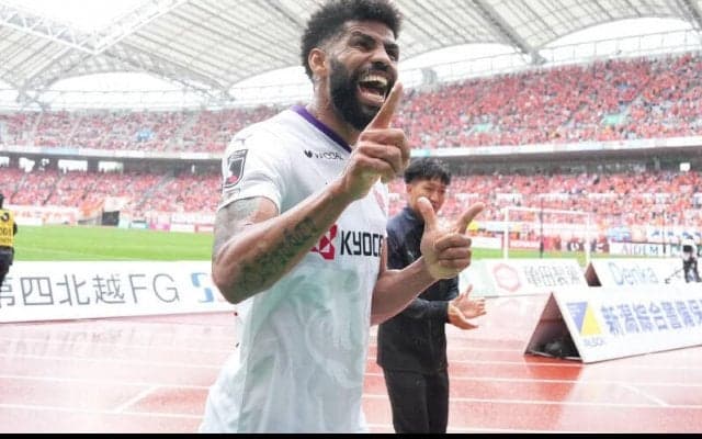 師と再タッグのパトリックがNo.10に！　名古屋が選手背番号を発表