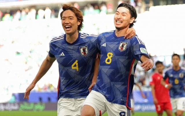 南野拓実が早々に先制もベトナムが逆転…それでも前半終盤に南野＆中村のゴールで日本が逆転【アジアカップ2023】