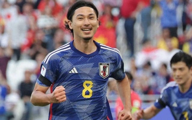 「良いフィーリングがあった」日本を救う2ゴールの南野拓実、技ありの同点ゴールは「相手の股しかなかった」と振り返る